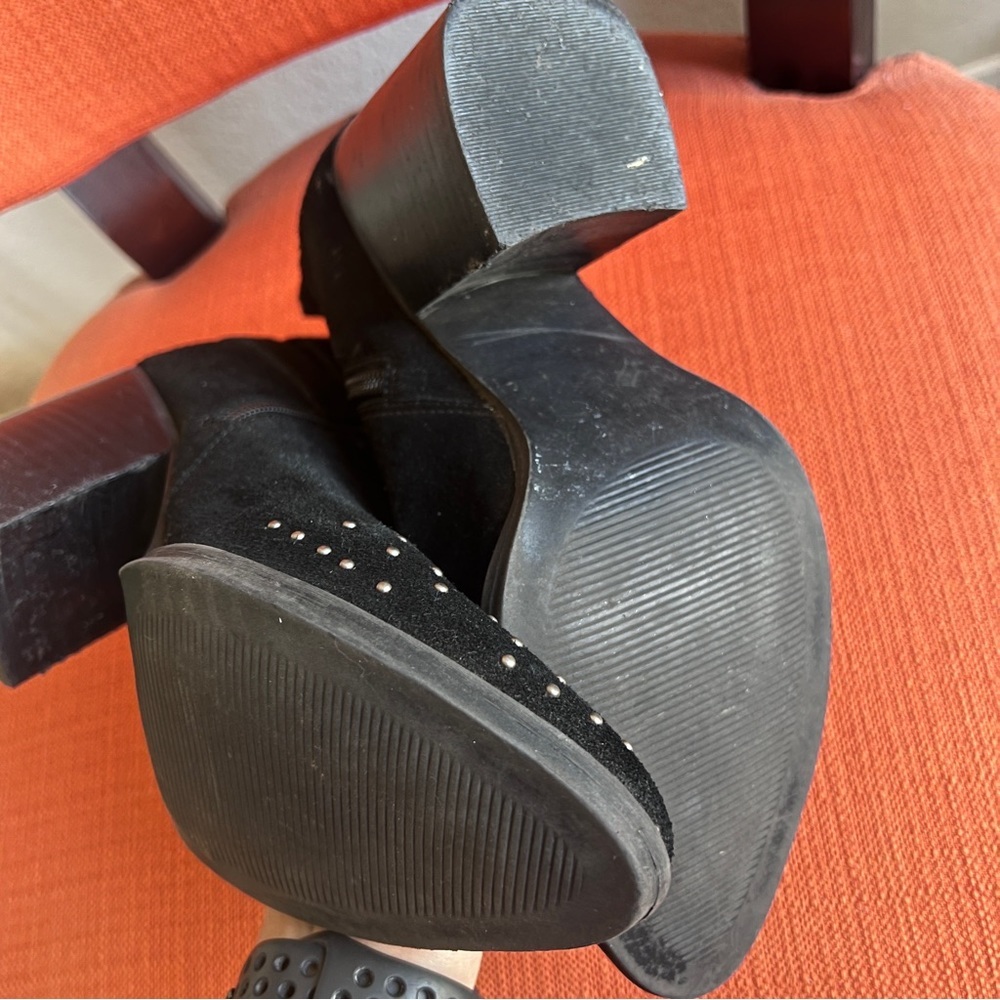 Steve Madden Black Western Buckle Ankle Boots - Picture 9 of 11